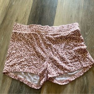 American Eagle Shorts Womens Animal Print Amazingly Soft Sz Small Lounge Sleep